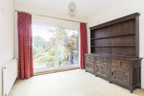 Dining/Living Roo...