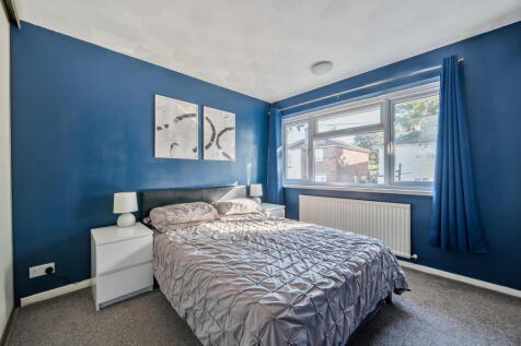 1369680-12-68f0da...