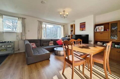 c67a79a9--48DE-9092-F8220A608AEE-63371-00002B9A307