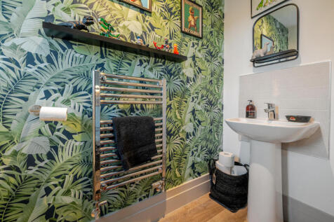 1388123-10-693969...