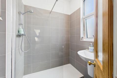 CAM05192G0-PR0123-STILL020