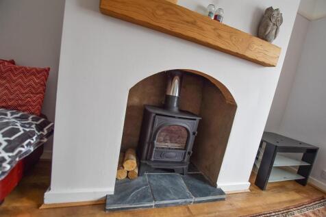 72 Eastham Mews (16).jpg