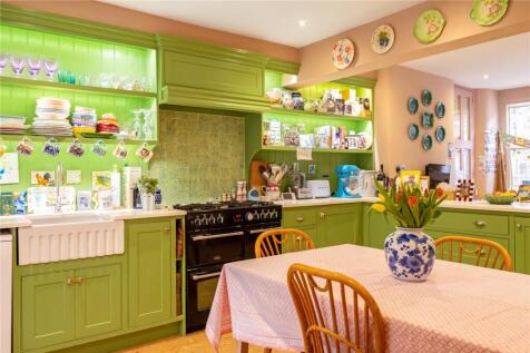 Kitchen/Dining