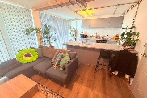 PHOTO-2025-09-08-10-22-28 (5).jpg