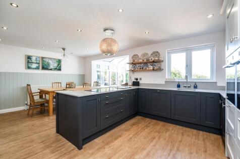 A kitchen made for entertaining