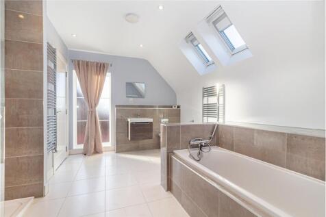Bathroom-3.jpg