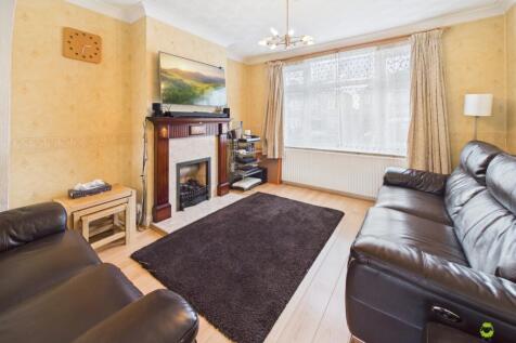 Presented by Clinton at EweMove Bexleyheath and Da