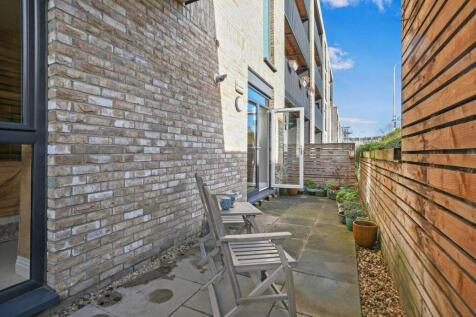 1 bed, 1 bath Ground Flat in Edinburgh - Photo 10