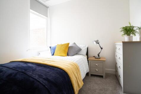 8 Bedroom Terraced in PO5 1EQ