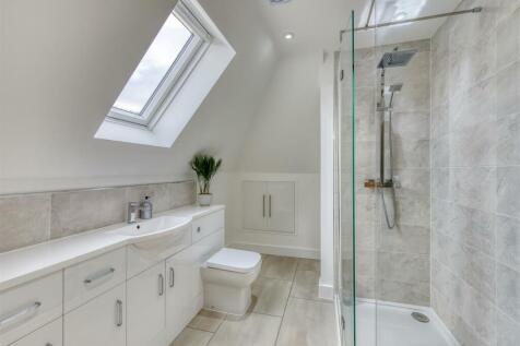 5a Ormes Lane-bed2 ensuite.jpg
