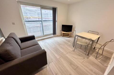 Available Immediately. Furnished. Located on Ludgate Hill just a short walk from a plethora of independent bars, restaurants and shops in the fashionable Northern Quarter and close to Victoria Train S