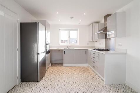 73 Newman Square_8.jpg