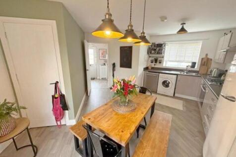 kitchen dining