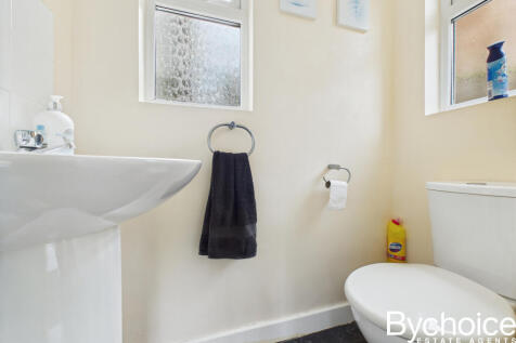 CAM05454G0-PR0045-STILL006