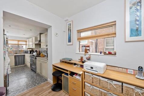 Hangleton Road 343 KITCHEN.jpeg