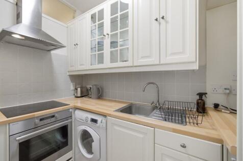 1 bed, 1 bath Flat in Edinburgh - Photo 7
