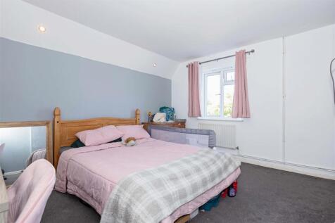 For Sale by Aspire Residential | Limbrick Lane