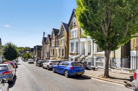 Exterior For Sale 1 Bedroom Flat Rockmount Road SE19 Nested Estate Agents