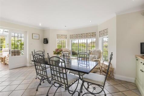 Breakfast Room