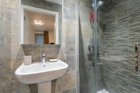 Master Bedroom Ensuite