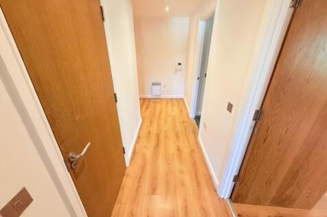 hallway 2.jpeg