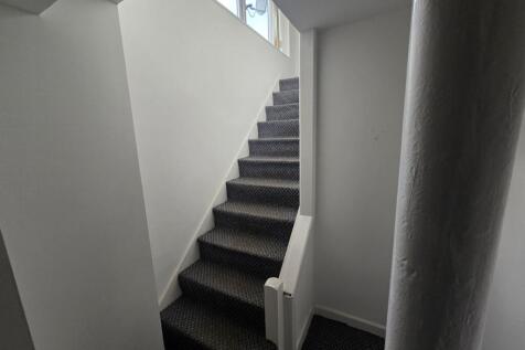 Ground Floor Entrance