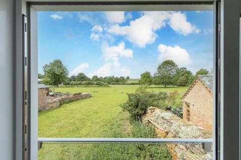 Upper High Street, Harpole
