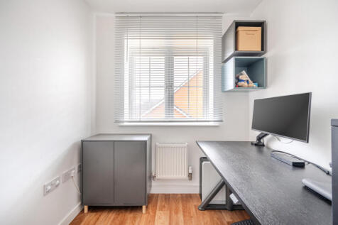 1362677-10-68dfd5...