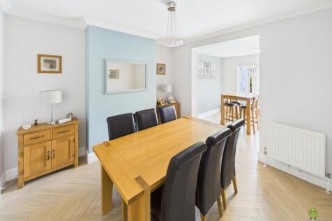 Presented by Robert at EweMove Bexleyheath and Dar