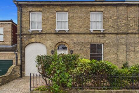 22 Station Road, ...