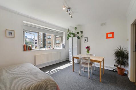 Studio apartment | Well positioned for mainline stations Borough, London Bridge and Southwark | Short walk to Borough Market