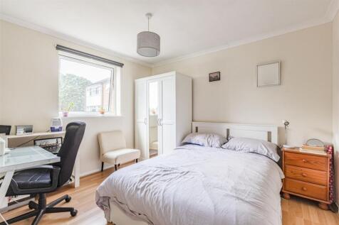 New Court, KT15 2EE - 1.jpg