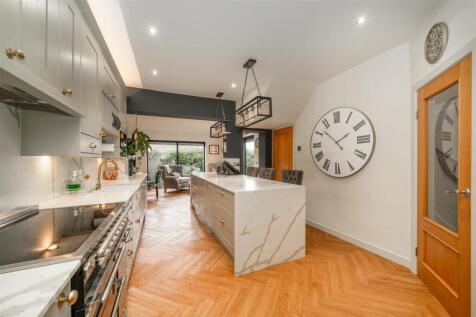 Open Plan Kitchen - Diner-7.jpg