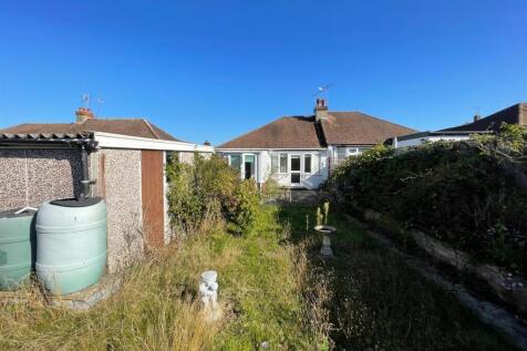 16 Sunnybank Rd Garden Rear.jpg