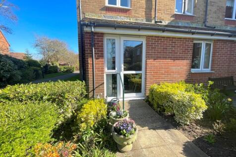 1 Silverwood Cour...