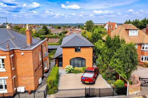 9 Coach House aerial (6).jpg