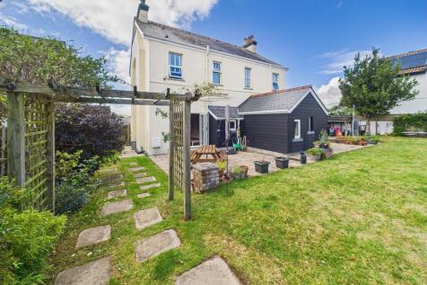 CAM02089G0-PR0561...