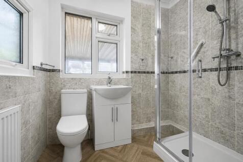 Shower Room.jpeg
