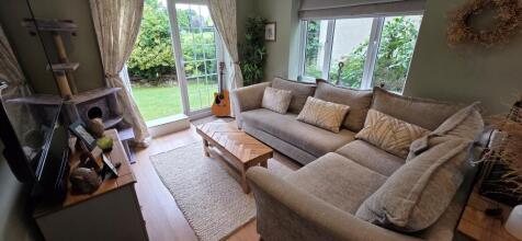 78 Ridge Crescent 1.jpg