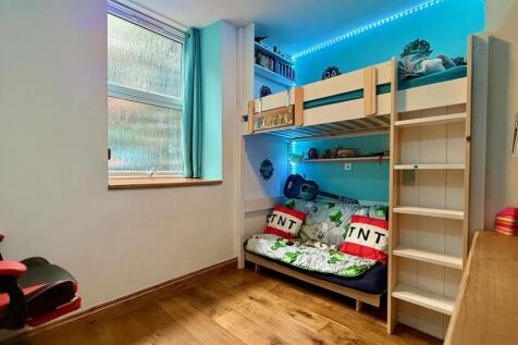 bed 3
