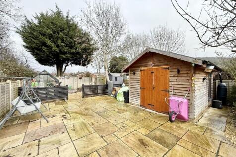 GardenShed.jpg