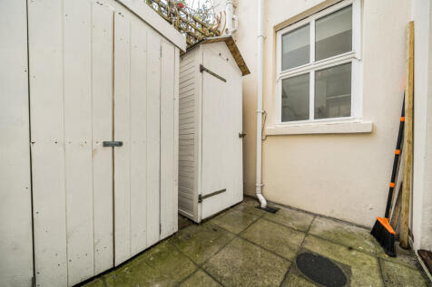 1397494-7-695fc8d...