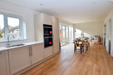 Dining Kitchen 5