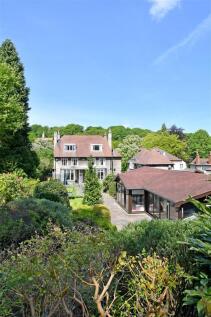 8 bed, 5 bath Detached in Sheffield - Photo 66