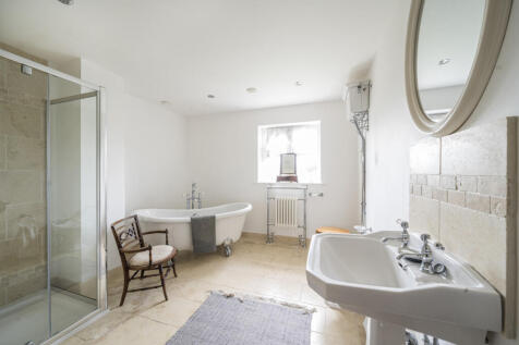 15-681c8a300d77e-...