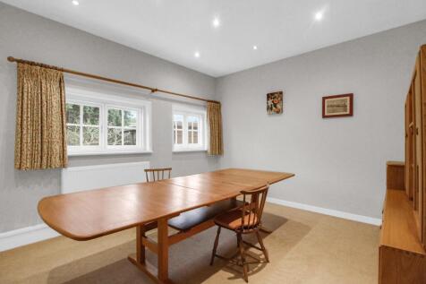 Bedroom or Family Room