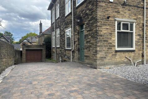 Driveway.JPG