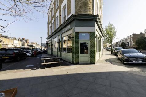 184 Well Street 4.jpg