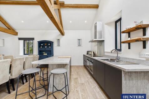 Living, Dining & Kitchen