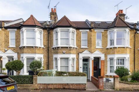 Gordon Road, E11